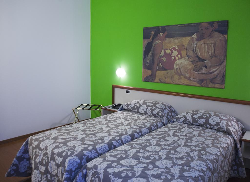 ויטוריו ונטו Albergo Da Carlo חדר תמונה