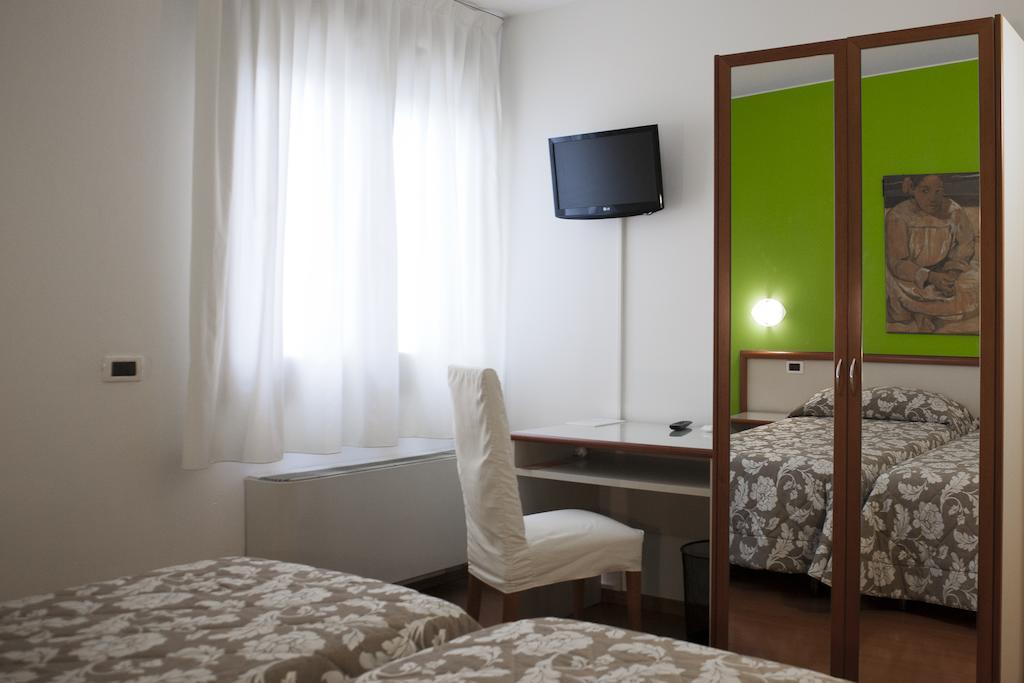 ויטוריו ונטו Albergo Da Carlo חדר תמונה