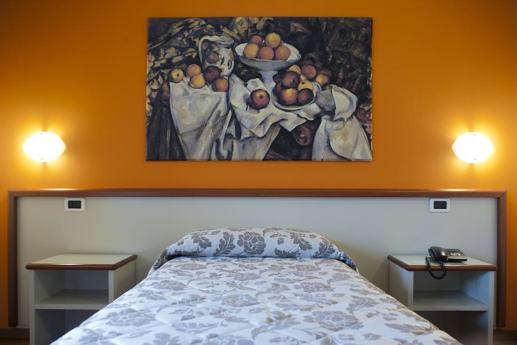 ויטוריו ונטו Albergo Da Carlo חדר תמונה